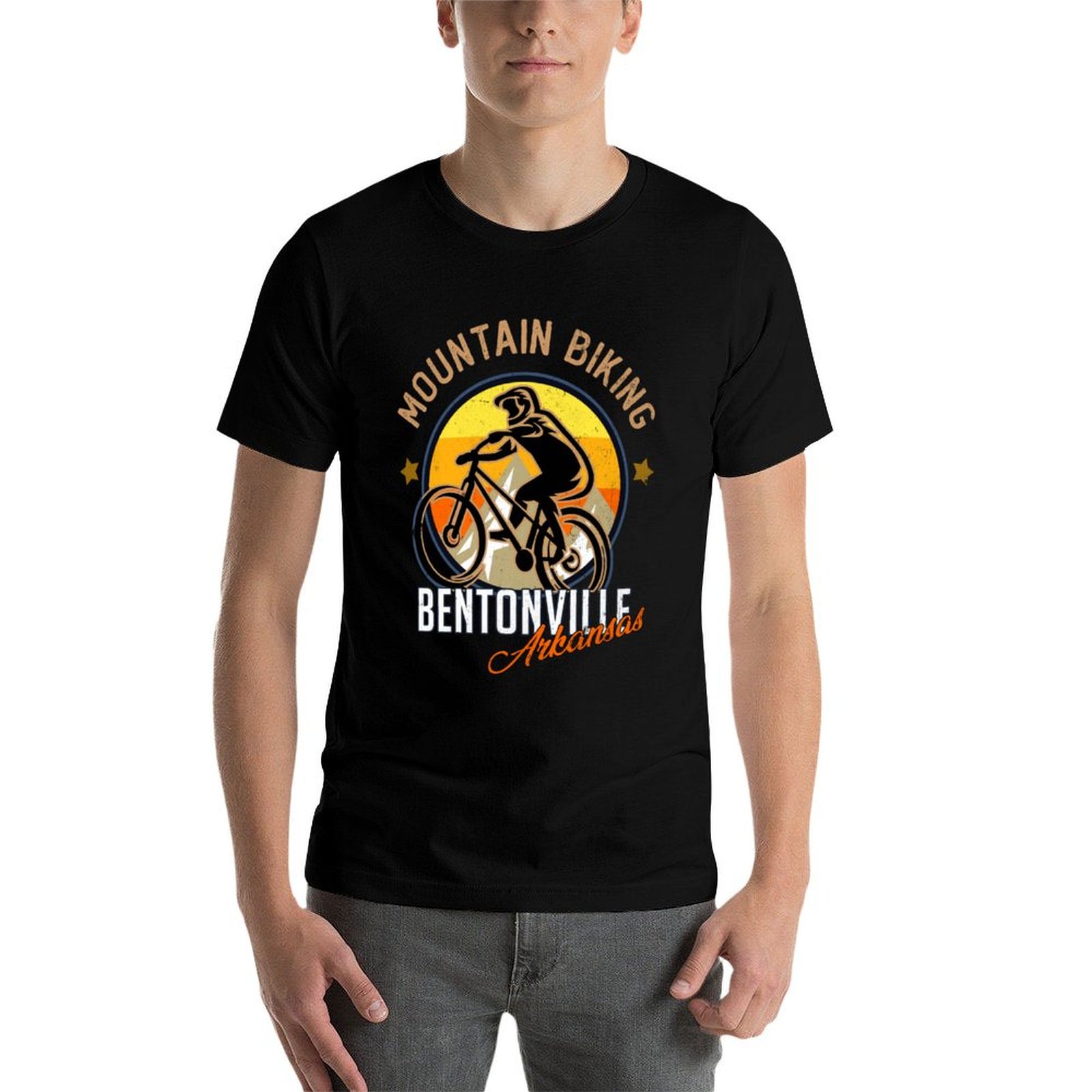 ベントンビル アーカンソー マウンテン バイキング Tシャツ - Mountain Biking In Arkansas のレビューと価格